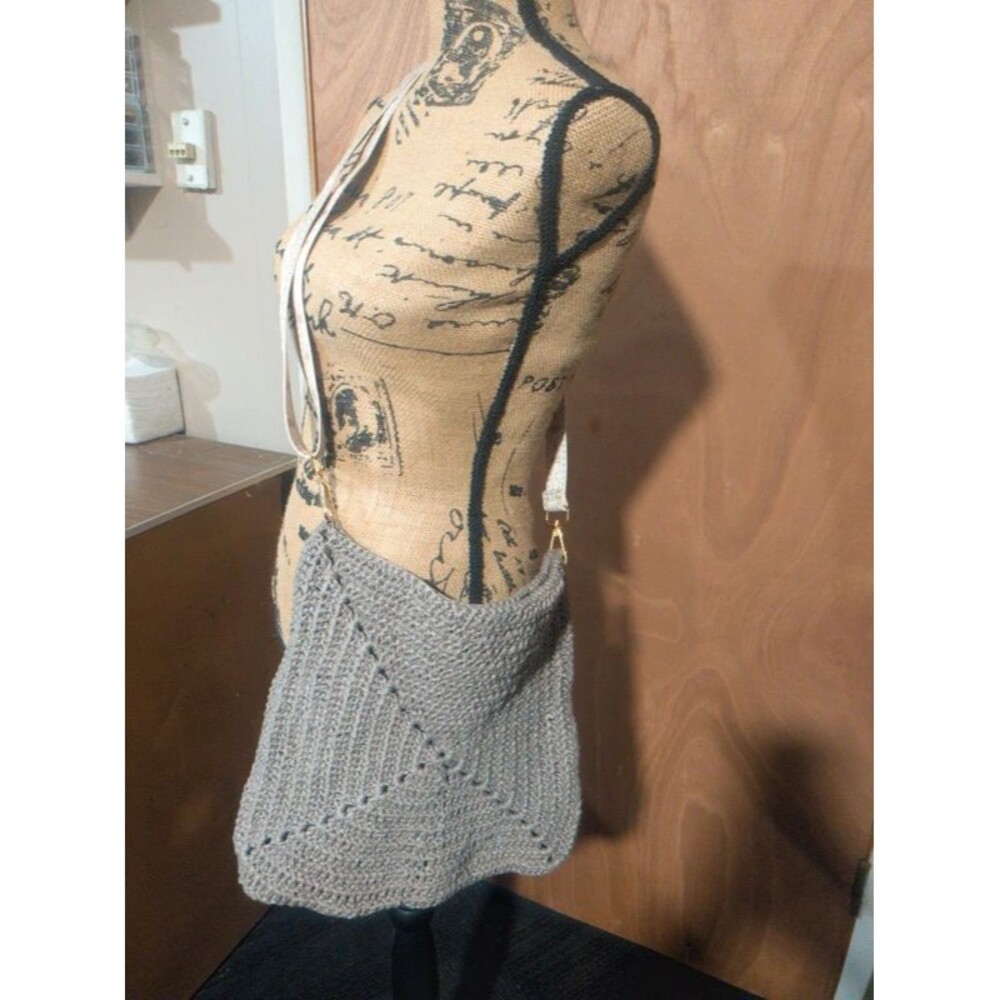 Shoulder bag